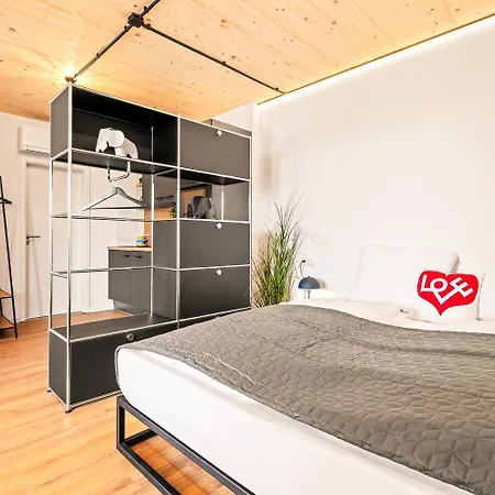 Penthouse Mit Traumhafter Terrasse Klimatisiert *