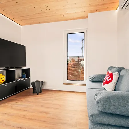 Penthouse Mit Traumhafter Terrasse Klimatisiert