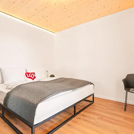 Penthouse Mit Traumhafter Terrasse Klimatisiert